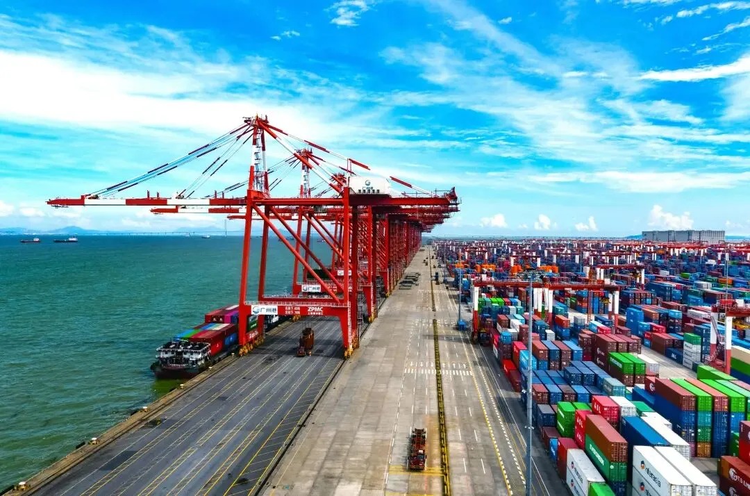 航路“跷跷板”：当表贸火热，内贸船期为何变少了？